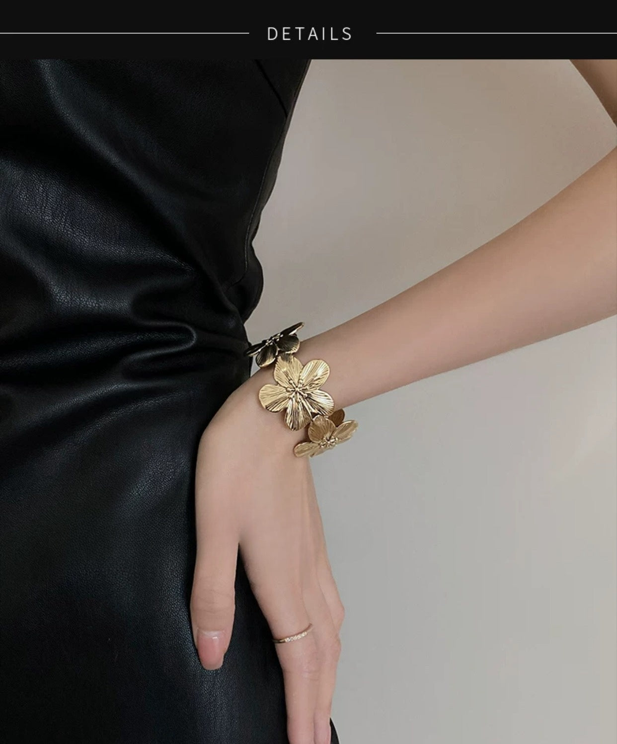 Vintage Golden Flower Bracelet